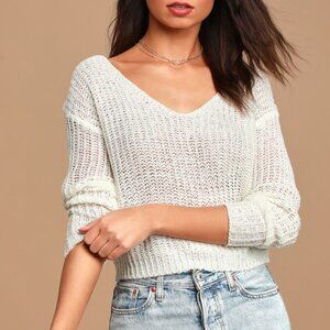 Cropped Sweater ,white ,large ,loose fit, loose  knit. Shein.